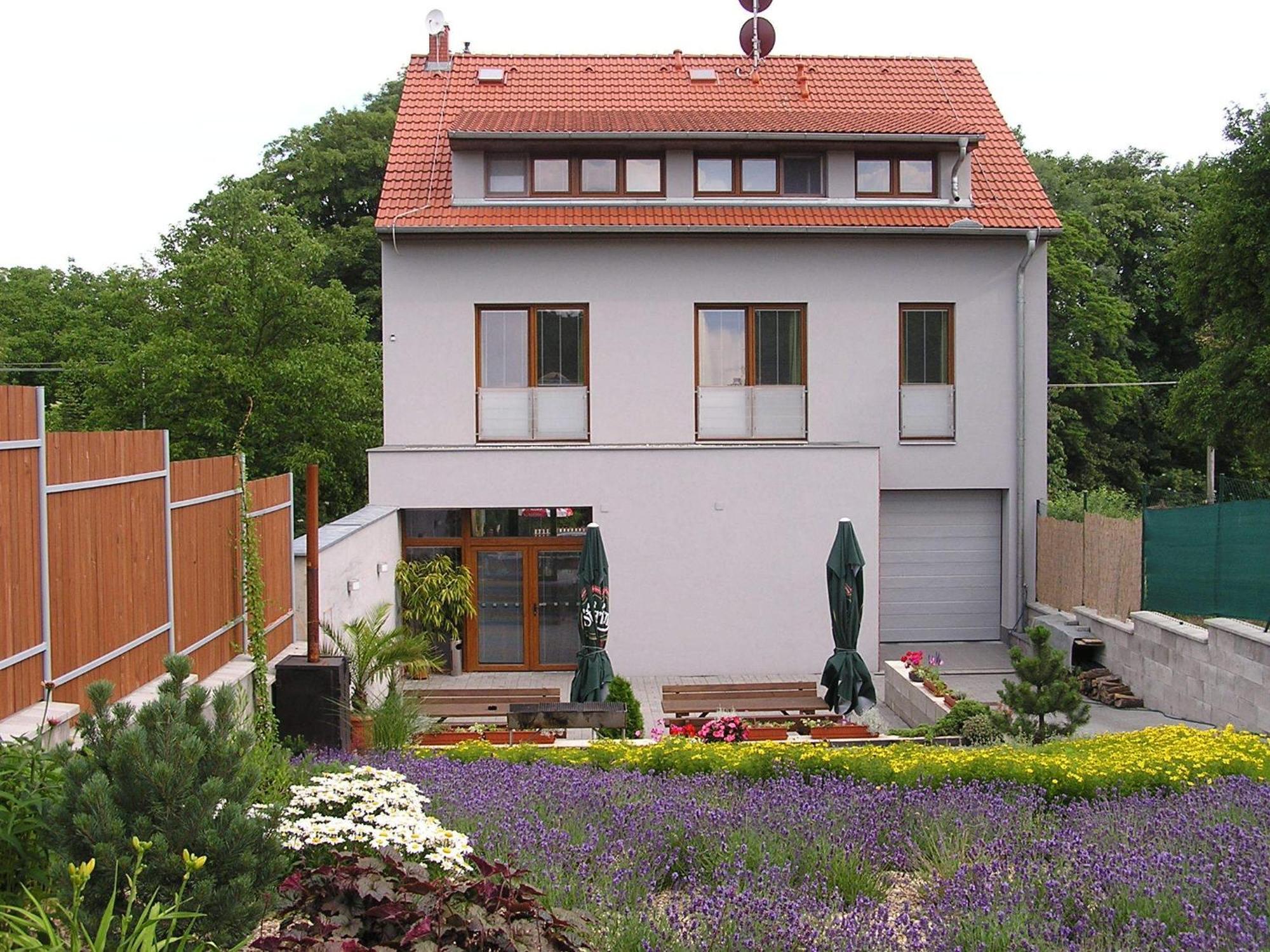 Penzion Ruland Hotel Brno Exterior photo